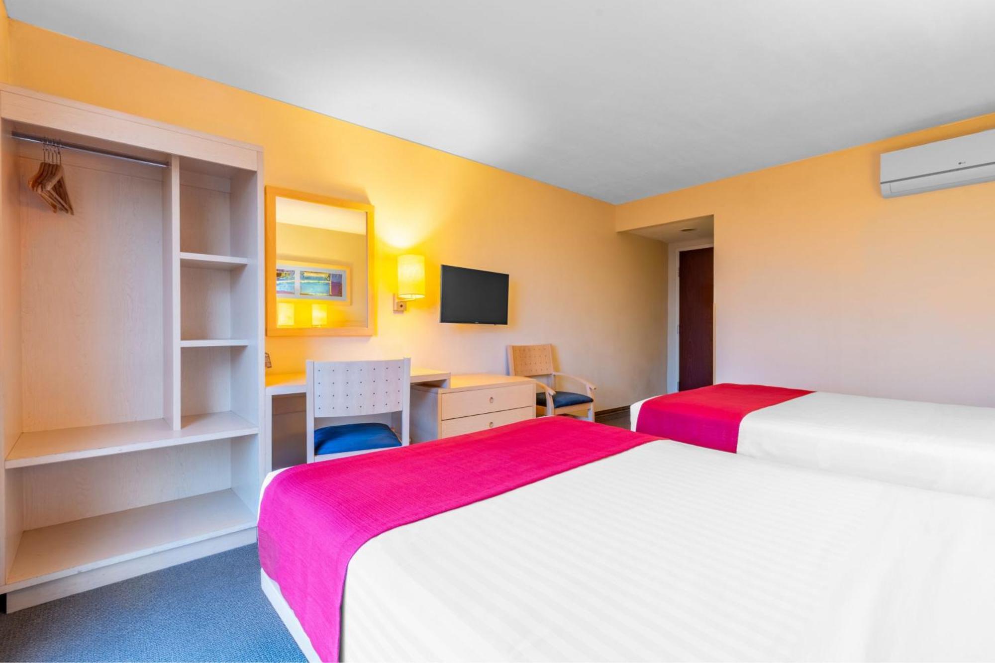 City Express By Marriott Ciudad Obregon Bagian luar foto